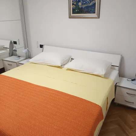 Apartman Kristian *
