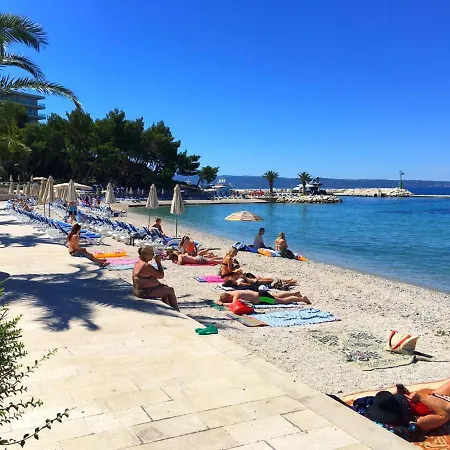 Kristian Lejlighed Podstrana