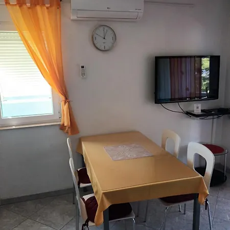 Kristian Appartement *