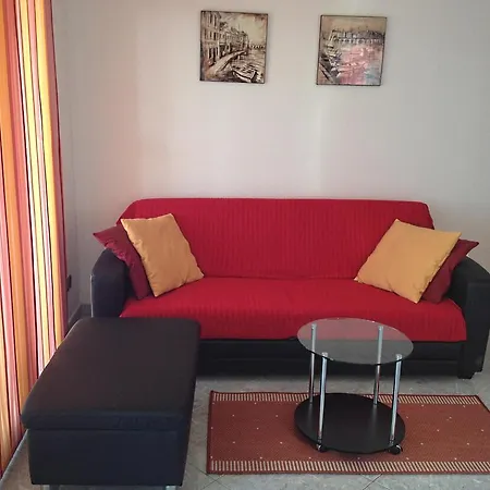 Kristian Lejlighed Podstrana