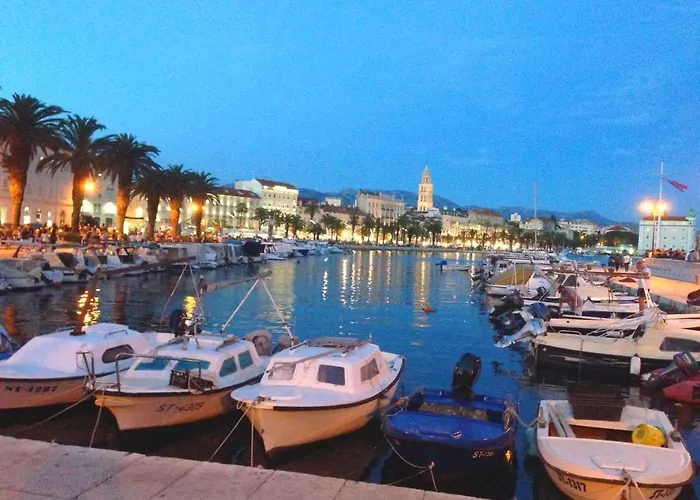 Kristian بودْسْتغانا