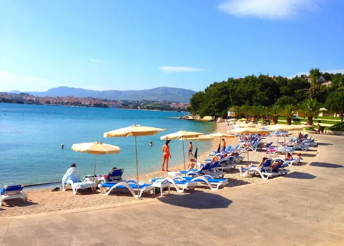 Kristian شقة بودْسْتغانا